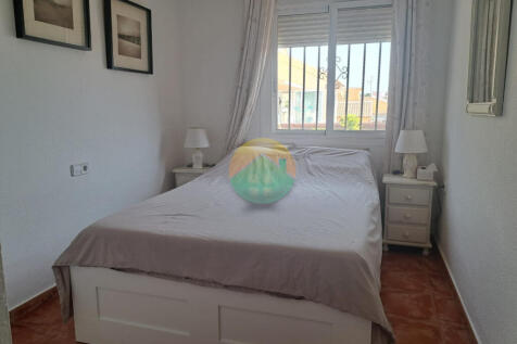 2 Bedroom Detached For Sale-ROB438-21