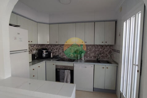 2 Bedroom Semi - Detached For Sale-REC424-4