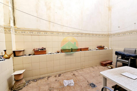 3 Bedroom Apartment For Sale-PDM188-21