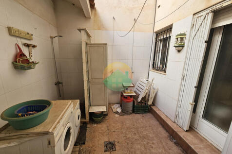 3 Bedroom Apartment For Sale-PDM188-23