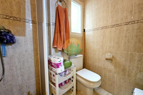 3 Bedroom Apartment For Sale-PDM188-25