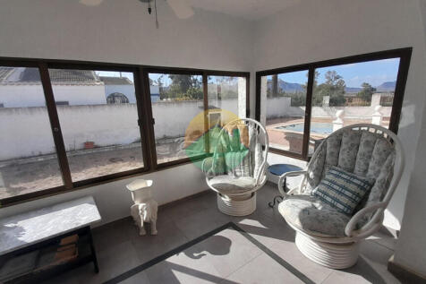 4 Bedroom Detached For Sale-MAZ26-11