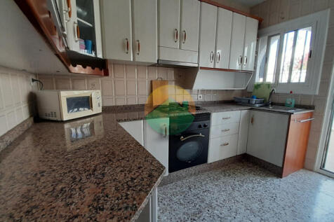 4 Bedroom Detached For Sale-MAZ26-14