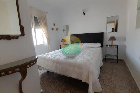 4 Bedroom Detached For Sale-MAZ26-16