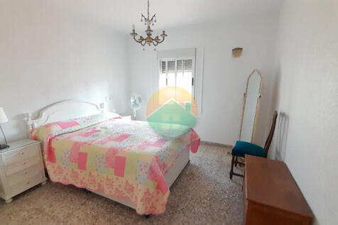 4 Bedroom Detached For Sale-MAZ26-20