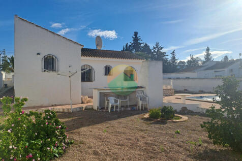 4 Bedroom Detached For Sale-MAZ26-25