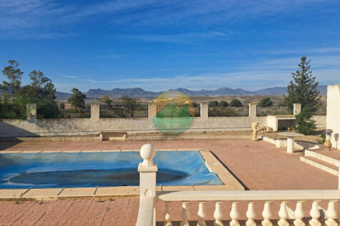 4 Bedroom Detached For Sale-MAZ26-7