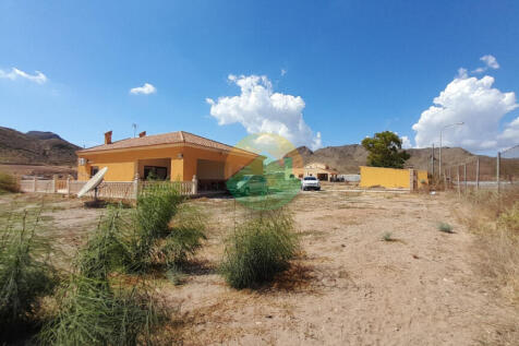 4 Bedroom Detached For Sale-PAS08-5