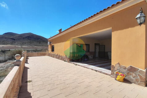 4 Bedroom Detached For Sale-PAS08-9