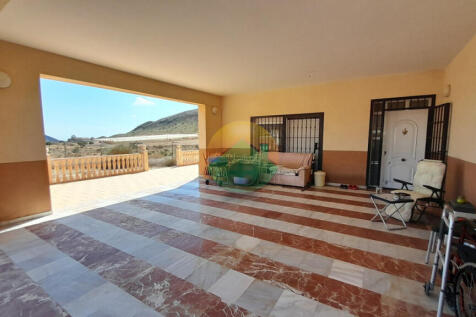 4 Bedroom Detached For Sale-PAS08-10