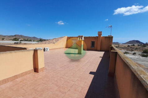 4 Bedroom Detached For Sale-PAS08-25