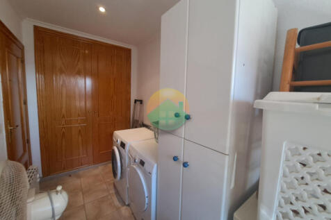3 Bedroom Apartment For Sale-PDM189-22