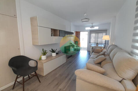 3 Bedroom Detached For Sale-ALAM65-6