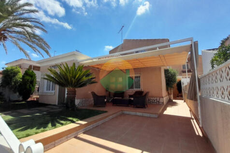 3 Bedroom Detached For Sale-ALAM65-8