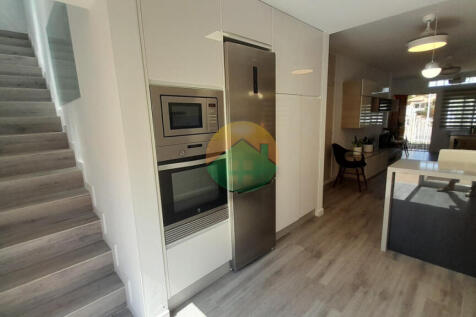 3 Bedroom Detached For Sale-ALAM65-17