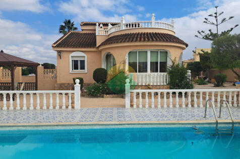 3 Bedroom Detached For Sale-NEA619i-10