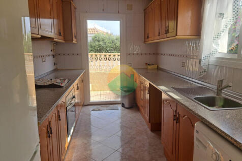 3 Bedroom Detached For Sale-NEA619i-16