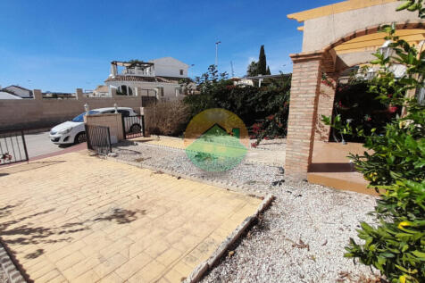 3 Bedroom Detached For Sale-MON24-5