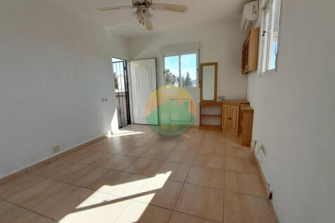 3 Bedroom Detached For Sale-MON24-21