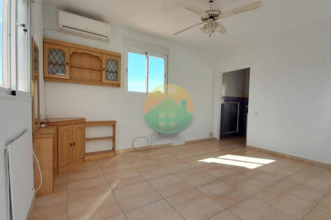 3 Bedroom Detached For Sale-MON24-22