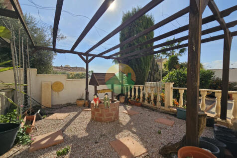 3 Bedroom Detached For Sale-NED624-4