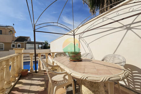 3 Bedroom Detached For Sale-NED624-7