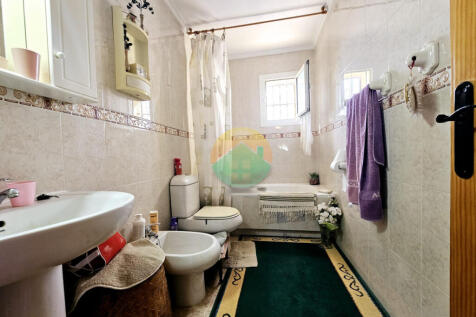 3 Bedroom Detached For Sale-NED624-19