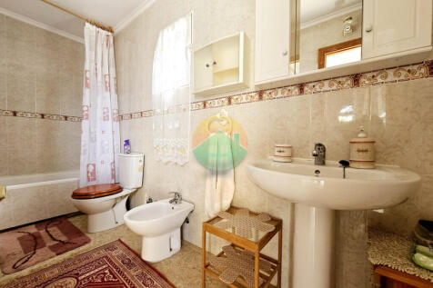 3 Bedroom Detached For Sale-NED624-23