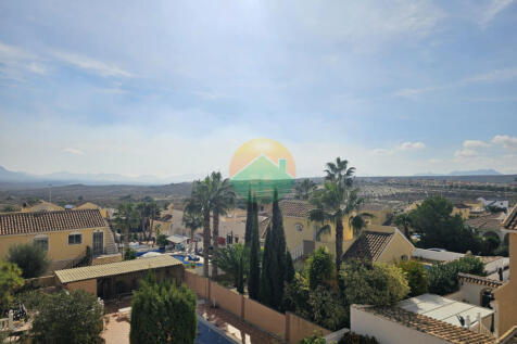 3 Bedroom Detached For Sale-NED624-25