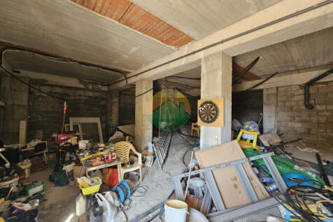 3 Bedroom Detached For Sale-NED624-26