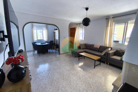 3 Bedroom Detached For Sale-NED623-6