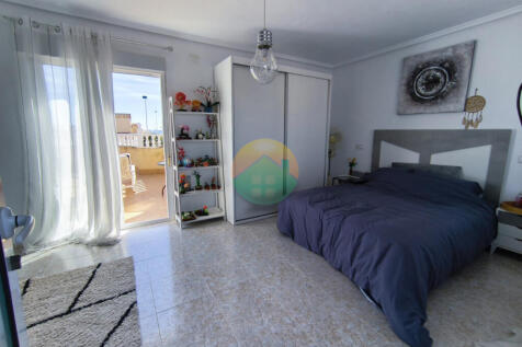 3 Bedroom Detached For Sale-NED623-19