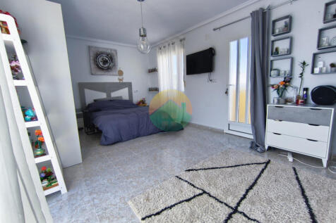 3 Bedroom Detached For Sale-NED623-21