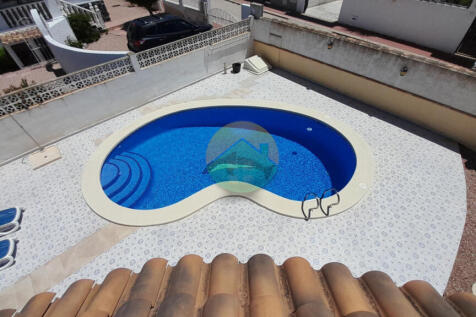 3 Bedroom Detached For Sale-NED623-25