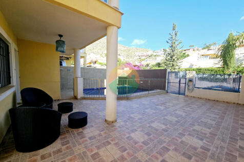 4 Bedroom Detached For Sale-BOL75-5