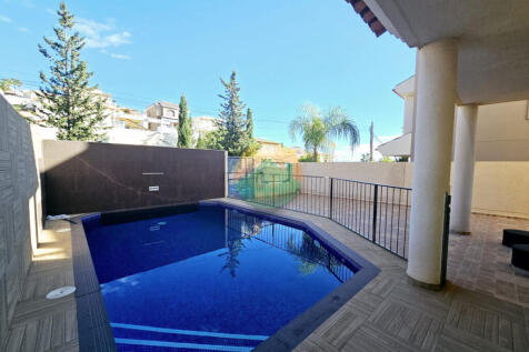 4 Bedroom Detached For Sale-BOL75-7