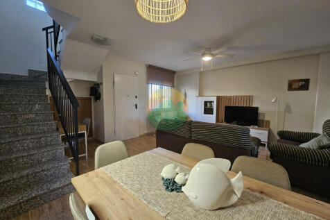 4 Bedroom Detached For Sale-BOL75-13