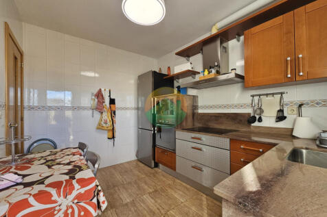 4 Bedroom Detached For Sale-BOL75-14