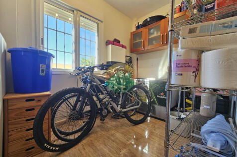 4 Bedroom Detached For Sale-BOL75-22