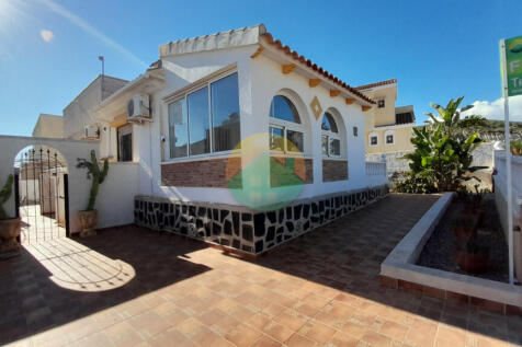 3 Bedroom Detached For Sale-ROD442-1