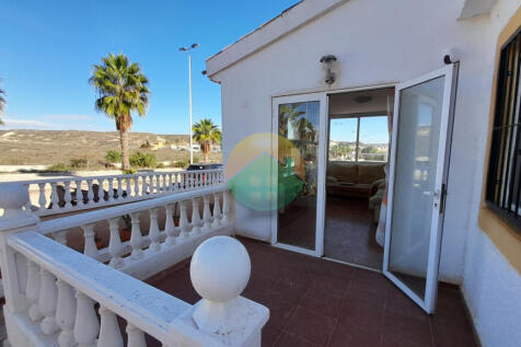 3 Bedroom Detached For Sale-ROD442-6