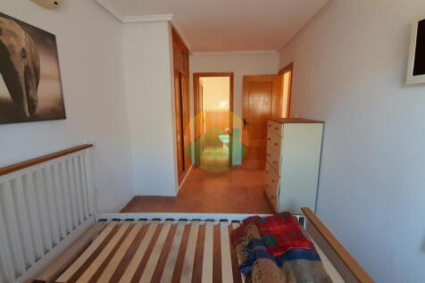 3 Bedroom Detached For Sale-ROD442-7