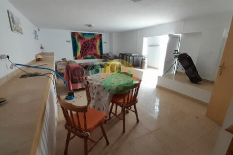 3 Bedroom Detached For Sale-ROD442-24