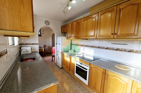 4 Bedroom Detached For Sale-NED626-7