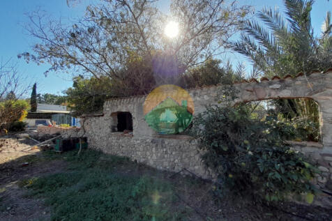 3 Bedroom Detached For Sale-ALHA15-13