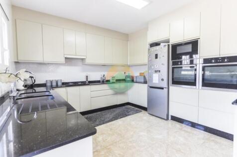 5 Bedroom Country house for Sale-TAL05-4