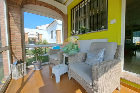 2 Bedroom Detached For Sale-MON21-2