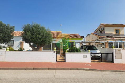 2 Bedroom Detached For Sale-MON21-7