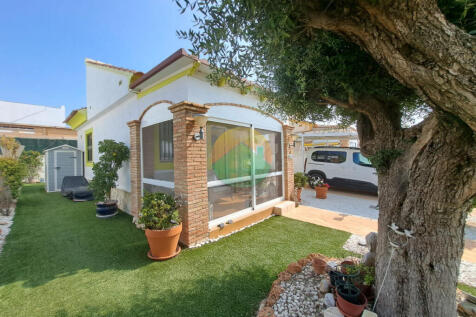 2 Bedroom Detached For Sale-MON21-8