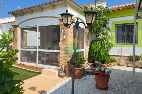 2 Bedroom Detached For Sale-MON21-9
